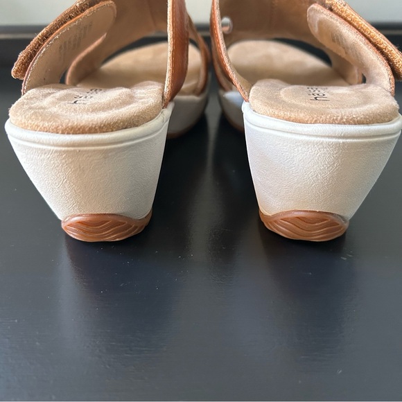 NWOB Halsa Footwear Cassandra Wedge Sandal In Dark Mango, Size 7M - Picture 7 of 12